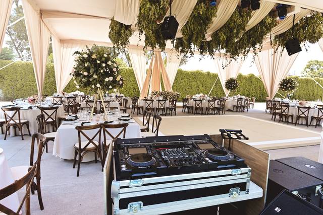 dsc 6056 5 245655 162456043676916 1